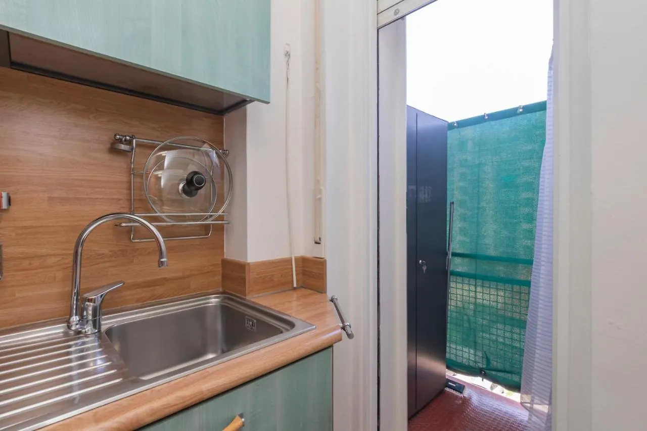 Apartment Bordighera Studio - Vicino Iulm / Naba - Wifi A.C. Milan
