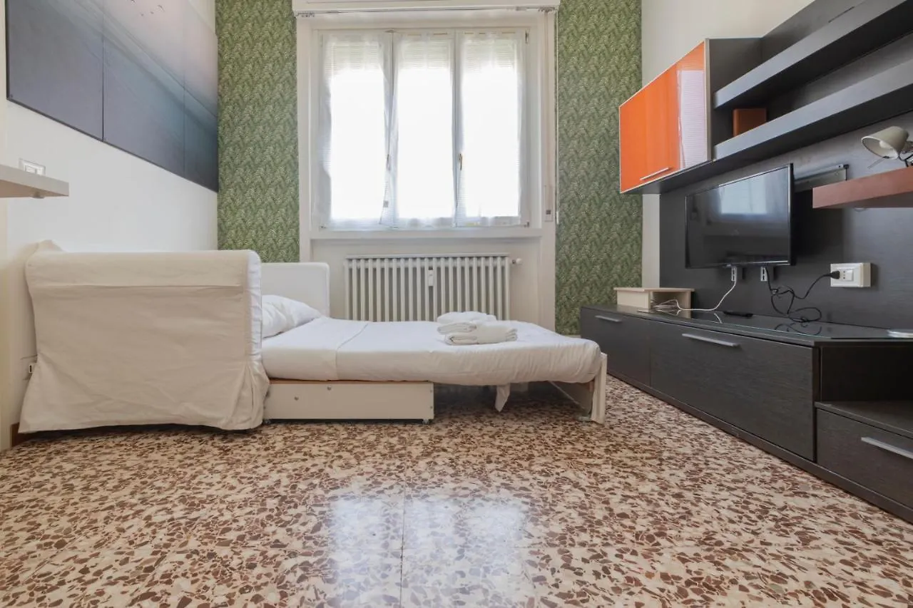 Bordighera Studio - Vicino Iulm / Naba - Wifi A.C. Milan 0*,